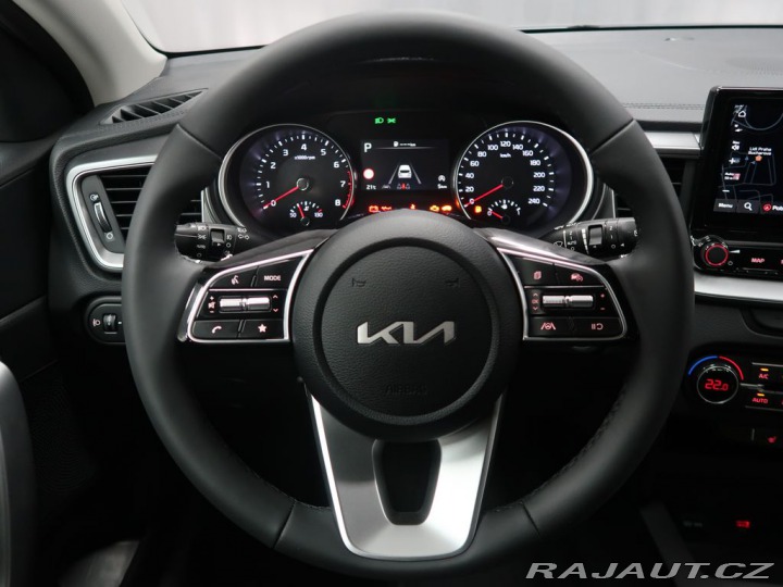 Kia Ceed SW TOP - K odběru IHNED 2025