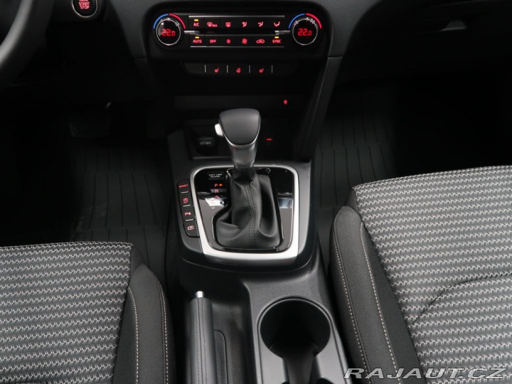 Kia Ceed SW TOP - K odběru IHNED 2025