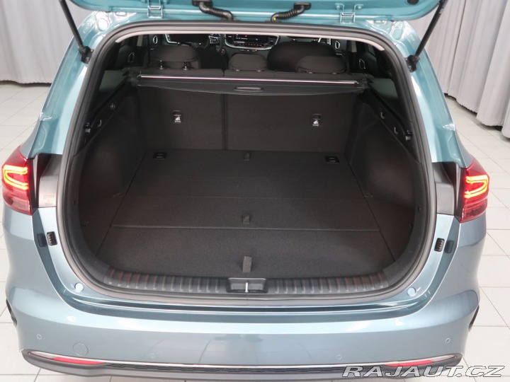 Kia Ceed SW TOP - K odběru IHNED 2025