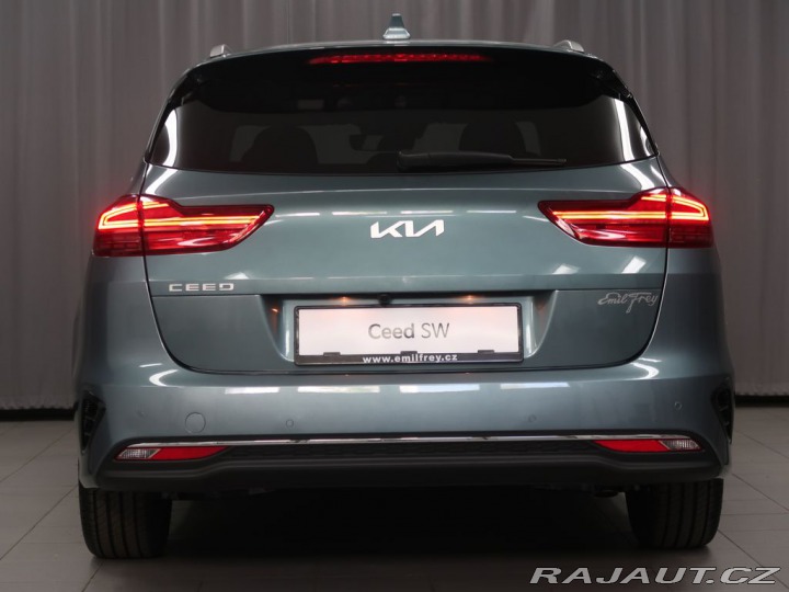 Kia Ceed SW TOP - K odběru IHNED 2025
