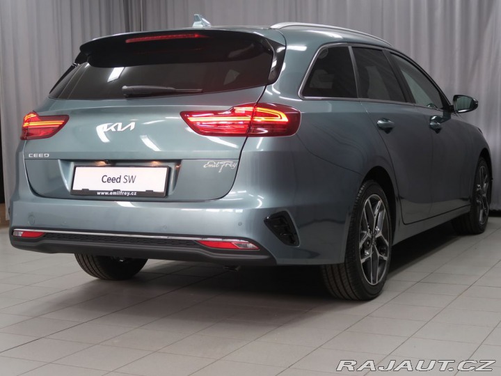 Kia Ceed SW TOP - K odběru IHNED 2025