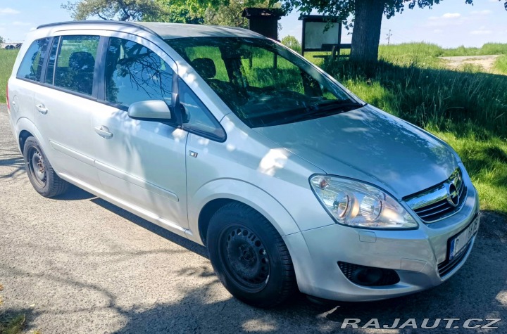 Opel Zafira 1.8 103Kw 7.místné 2009
