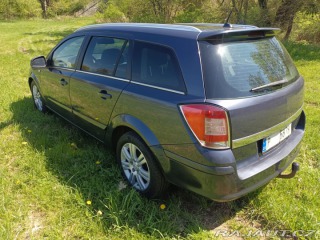 Opel Astra H 1.7 CDTI 92Kw 2010