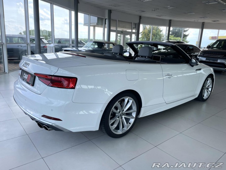 Audi S5 3,0TFSI Q*360Kamery*REZER 2017