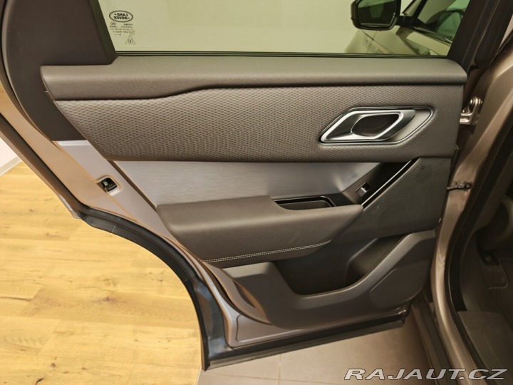 Land Rover Range Rover Velar 2,0 D200 R-DYNAMIC 2023
