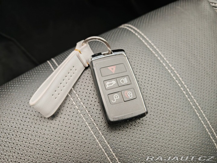 Land Rover Range Rover Velar 2,0 D200 R-DYNAMIC 2023