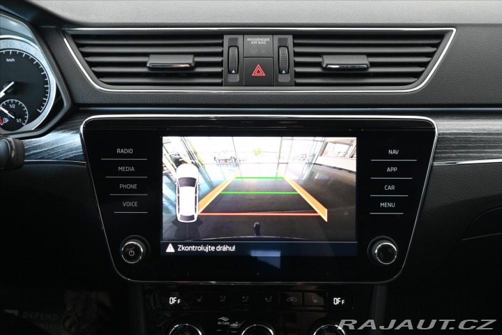 Škoda Superb 2,0 TDi 110kW DSG *Style* 2020