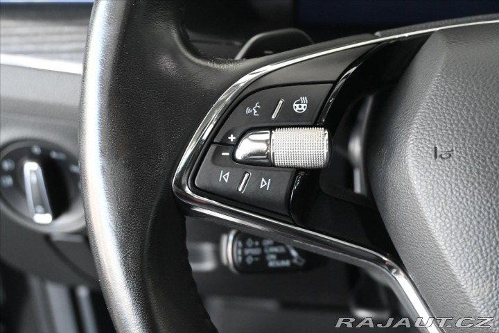 Škoda Superb 2,0 TDi 110kW DSG *Style* 2022