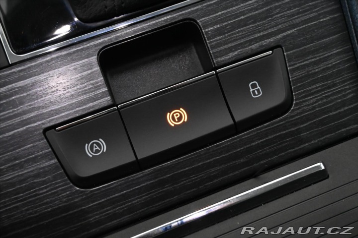 Škoda Superb 2,0 TDi 110kW DSG *Style* 2022