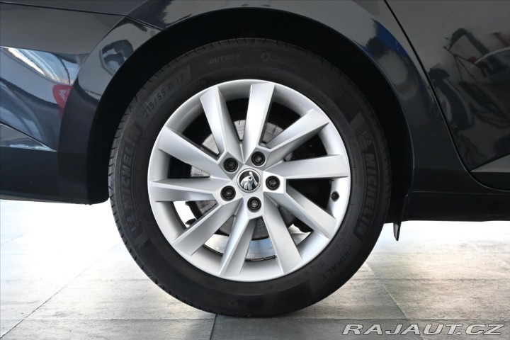 Škoda Superb 2,0 TDi 110kW DSG *Style* 2022