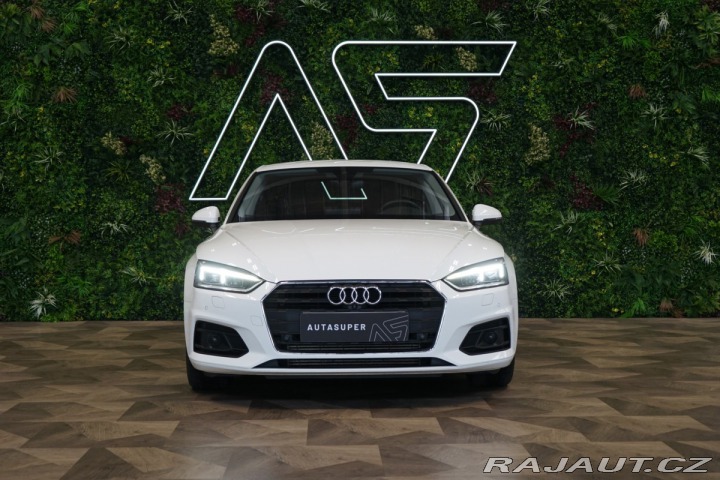Audi A5 Coupe Kamera ACC Tažné 2017