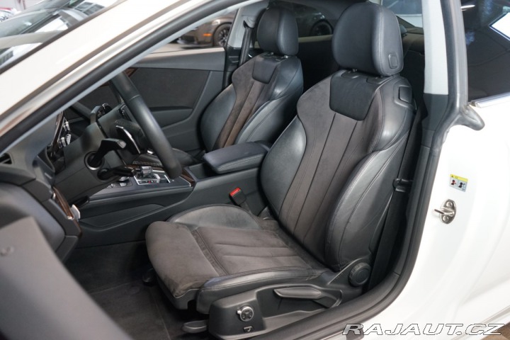 Audi A5 Coupe Kamera ACC Tažné 2017