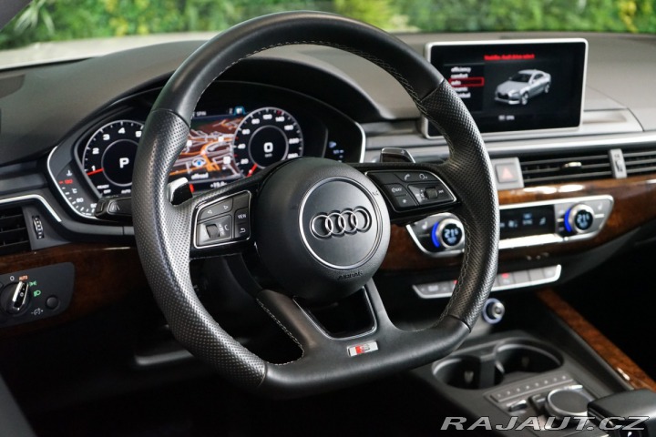 Audi A5 Coupe Kamera ACC Tažné 2017