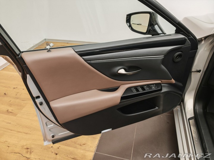 Lexus Ostatní modely ES 300h 2021