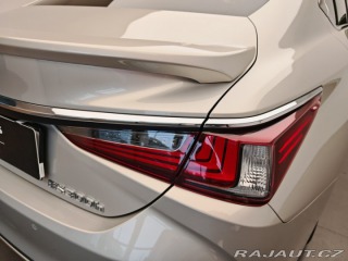 Lexus Ostatní modely ES 300h 2021