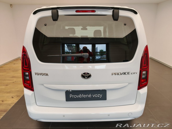 Toyota ProAce City Verso 2024
