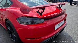 Porsche Cayman GT4 2023