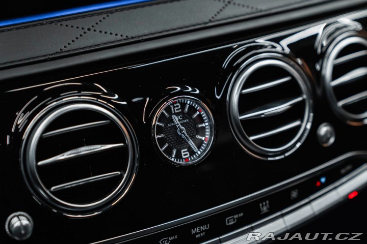 Mercedes-Benz S V12 6.0L Maybach, Masáže, 2017