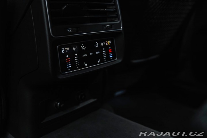 Audi Q7 55 TFSI quattro S line, A 2022