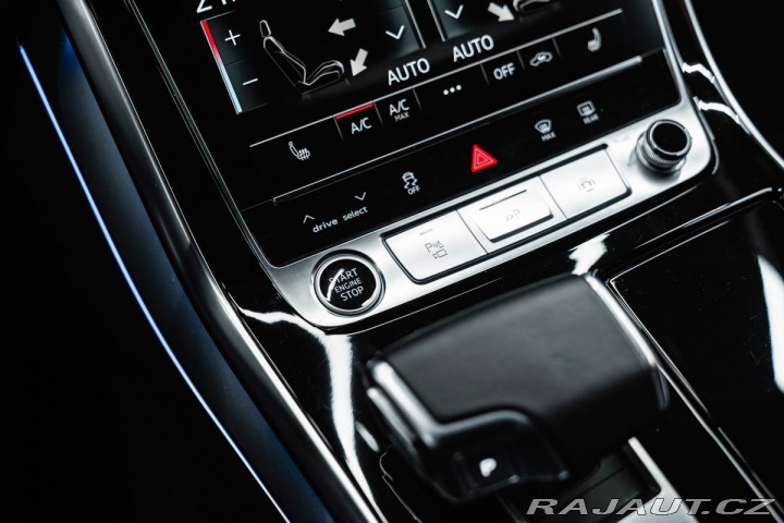 Audi Q7 55 TFSI quattro S line, A 2022