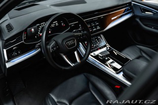 Audi Q7 55 TFSI quattro S line, A 2022