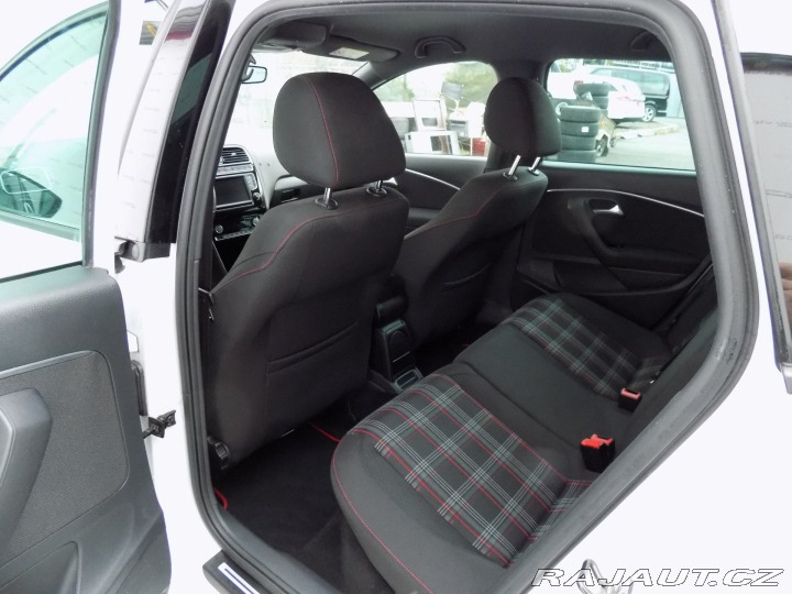 Volkswagen Polo GTI/1.8TSi/DSG/NAVI/Full- 2017