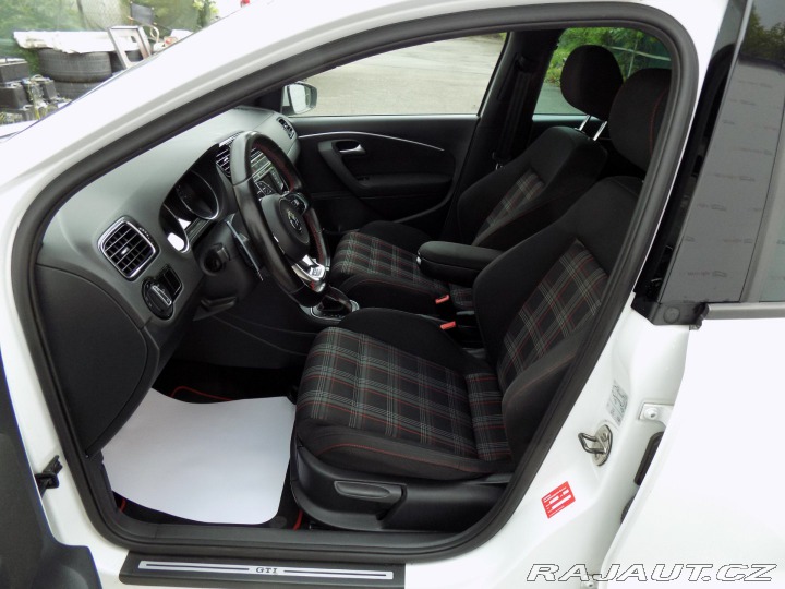 Volkswagen Polo GTI/1.8TSi/DSG/NAVI/Full- 2017