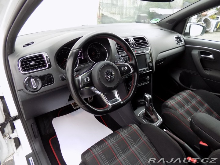 Volkswagen Polo GTI/1.8TSi/DSG/NAVI/Full- 2017