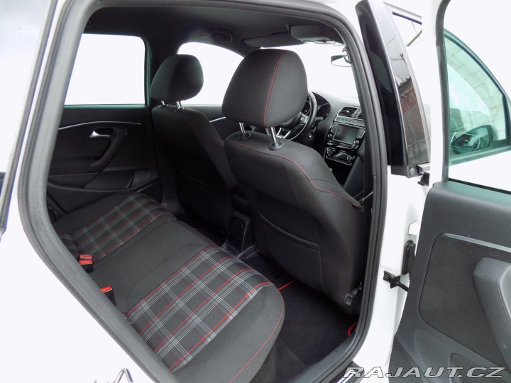 Volkswagen Polo GTI/1.8TSi/DSG/NAVI/Full- 2017