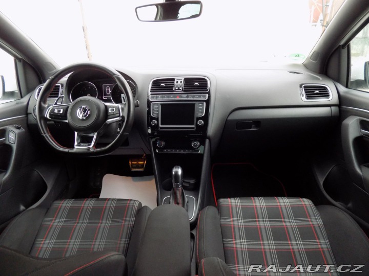 Volkswagen Polo GTI/1.8TSi/DSG/NAVI/Full- 2017