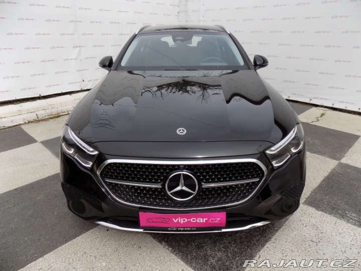 Mercedes-Benz E 300de/Digital-Light/Hybri 2024