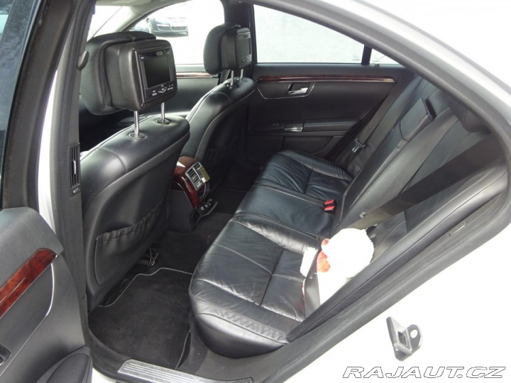 Mercedes-Benz S 320CDI 173kW AIRMATIC 2006