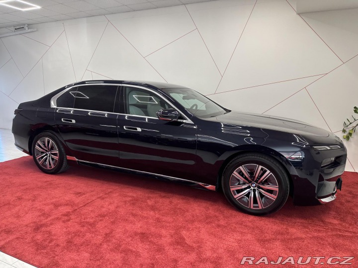 BMW 7 740d xDrive*B&W*PANO* 2024