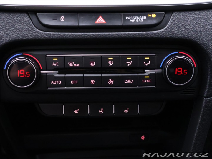 Kia Ceed 1,5 GDI 118kW Top Sw CZ 1 2022