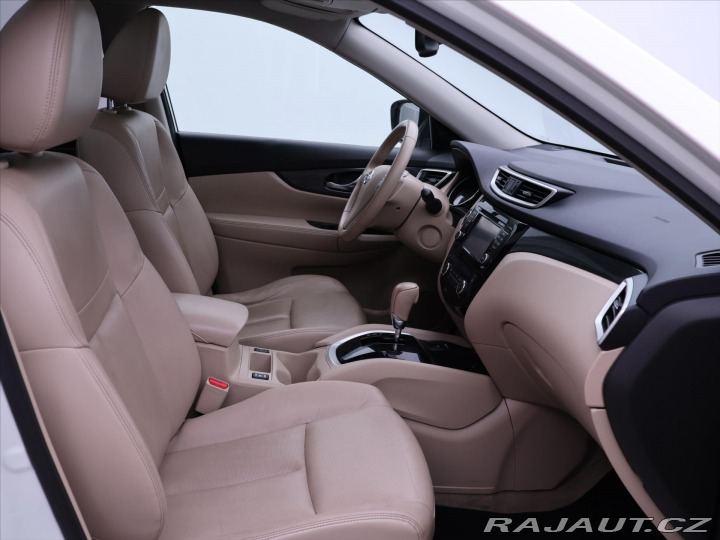 Nissan X-Trail 1,6 dCi Aut. Tekna 7-Míst 2015