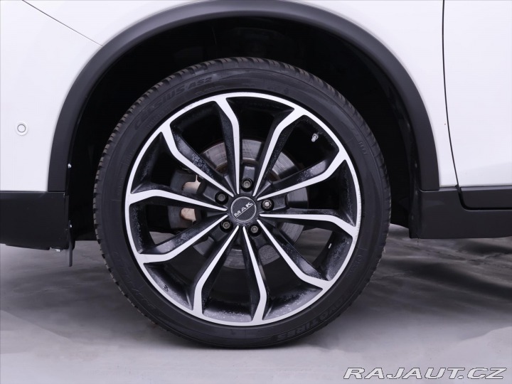 Nissan X-Trail 1,6 dCi Aut. Tekna 7-Míst 2015