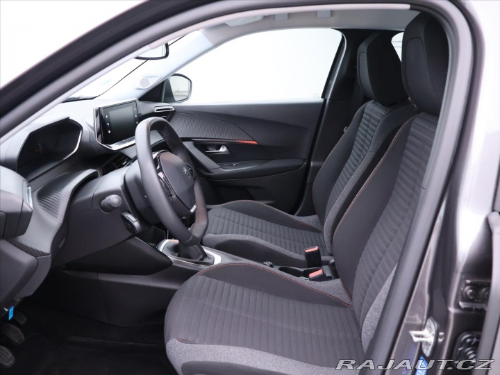 Peugeot 2008 1,2 PT 74kW Active Navi 2021