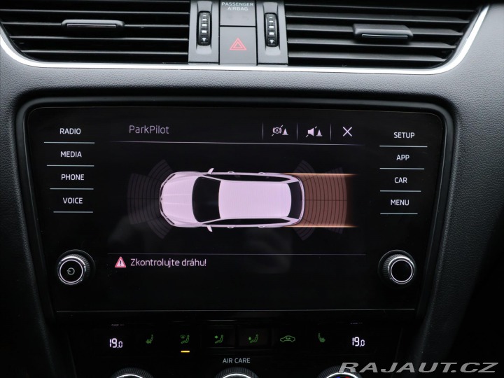 Škoda Octavia 2,0 TDI DSG Navigace CZ R 2017