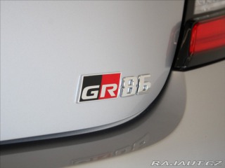 Toyota GR86 2,4 234k. Dynamic 5170 km 2023