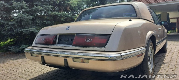 Ostatní značky Ostatní modely Buick Riviera 3,8 1989