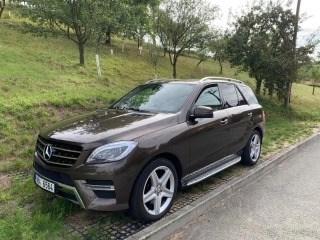 Mercedes-Benz M 
