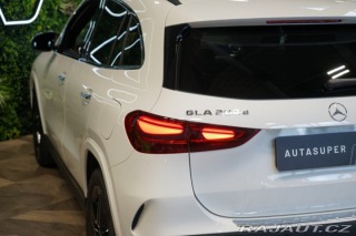 Mercedes-Benz GLA 200d Offroad Kamera LED 2024