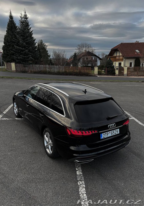 Audi A4 2023