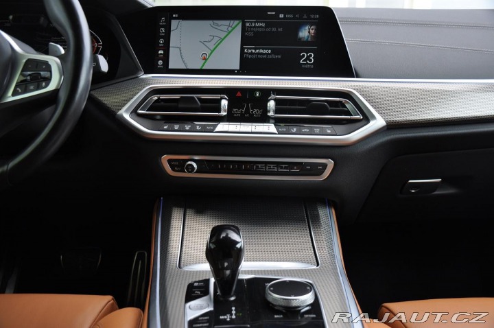 BMW X5 3,0d xDrive M-SPORT ČR 1. 2022