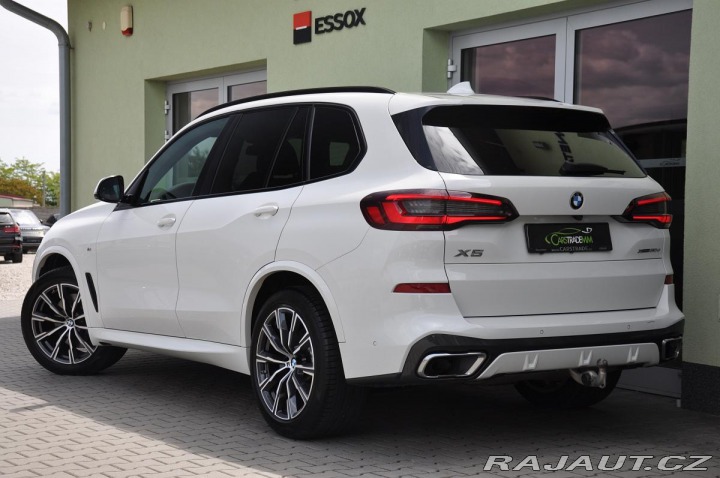 BMW X5 3,0d xDrive M-SPORT ČR 1. 2022