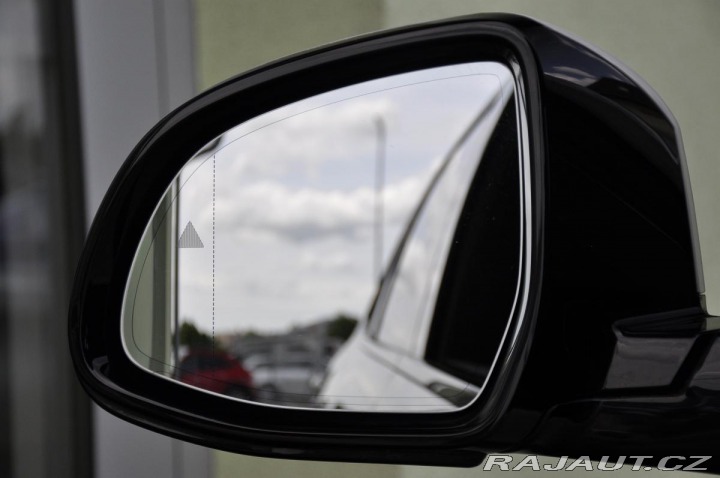 BMW X5 3,0d xDrive M-SPORT ČR 1. 2022