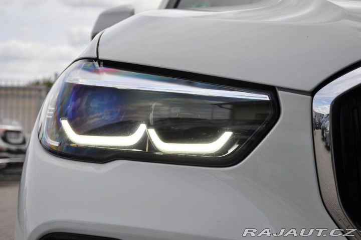 BMW X5 3,0d xDrive M-SPORT ČR 1. 2022
