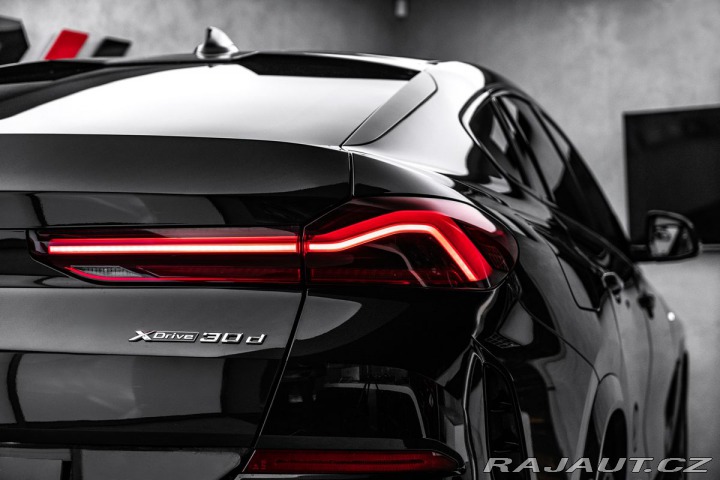 BMW X6 panorama, laser, head-up 2021