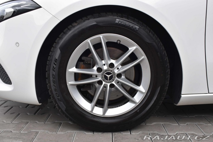 Mercedes-Benz A A 180d STYLE *KAMERA*DPH* 2021