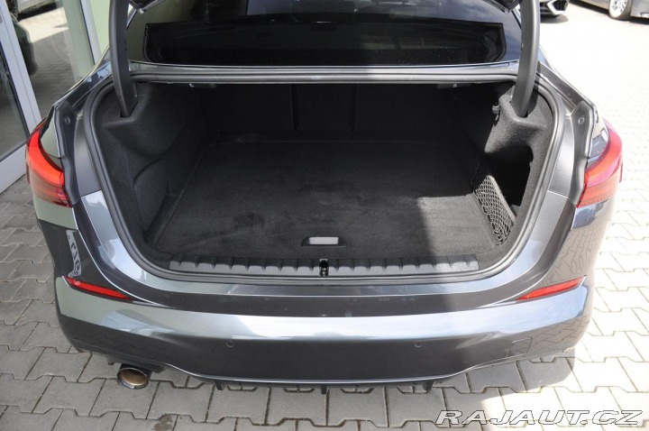BMW 2 218i M-SPORT ČR 1.MAJ 2021